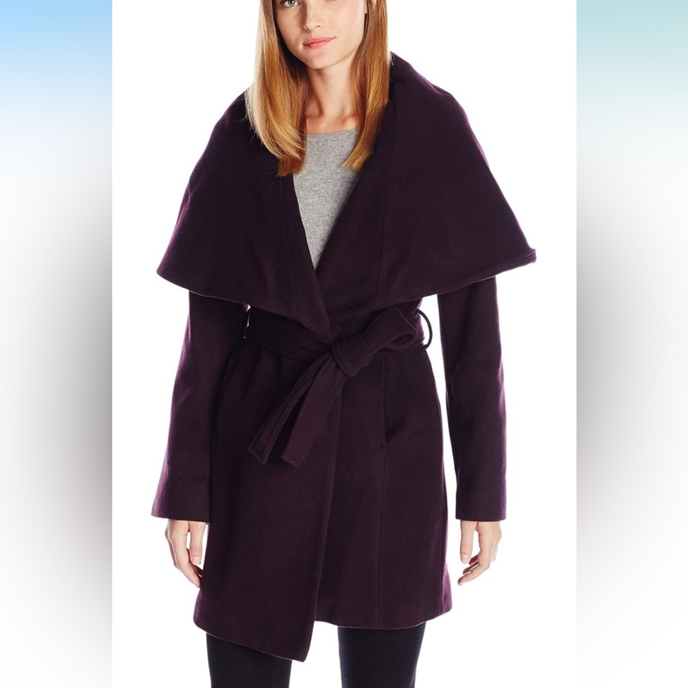 Women's Tahari Wool Burgundy Tie waist coat with oversized collar